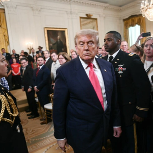 Republicanos da Câmara levam pacote fiscal de Trump para votação final