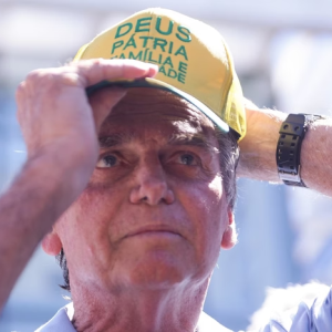 Motta envia a Bolsonaro nova sugestão do PL da Anistia
