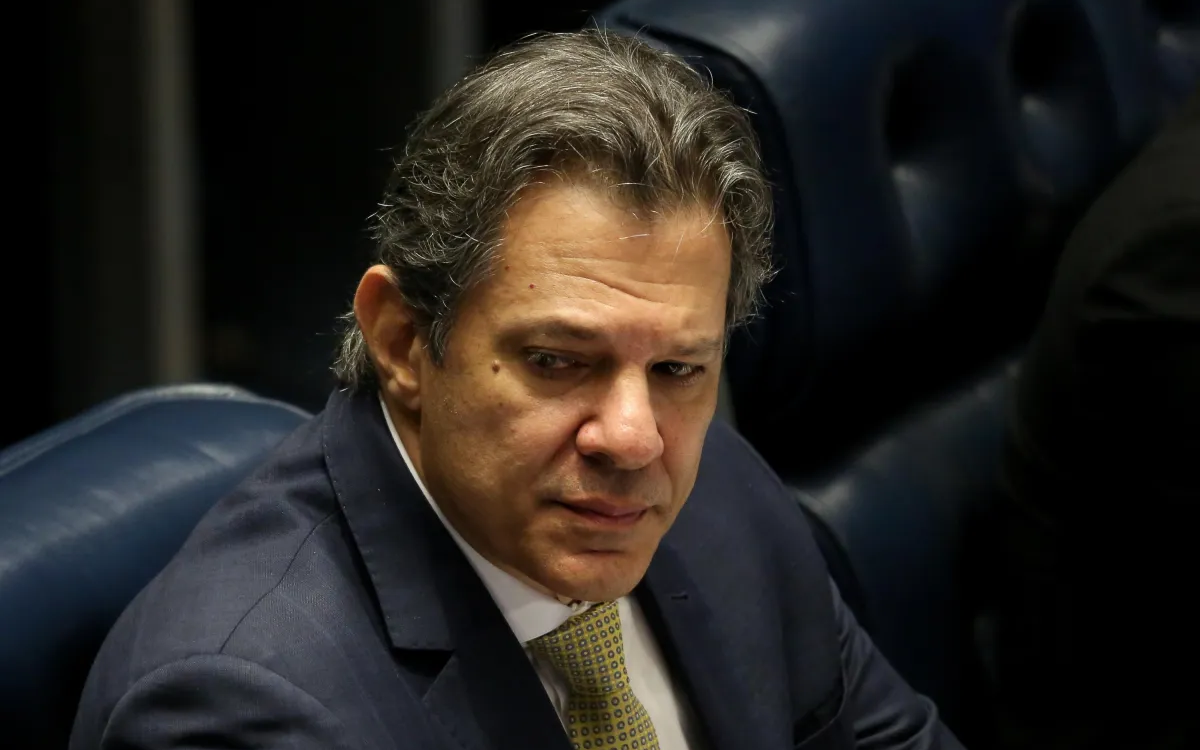 Isenção do IR: Haddad vê aprovação rápida pelo Senado e sanção em outubro