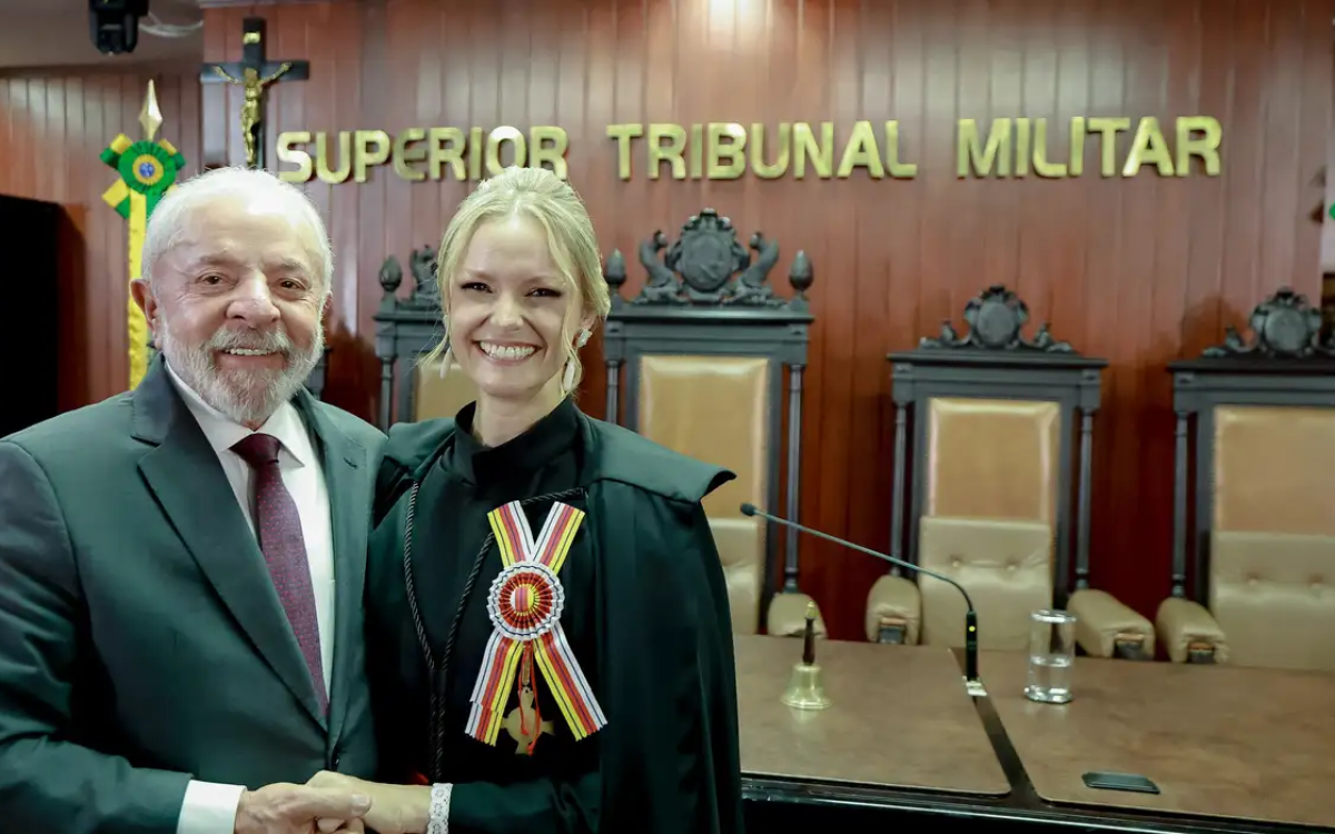 STM empossa segunda ministra em 217 anos de história