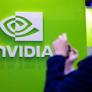 China acusa Nvidia de violar leis antitruste, em meio a negociações com EUA; ação cai
