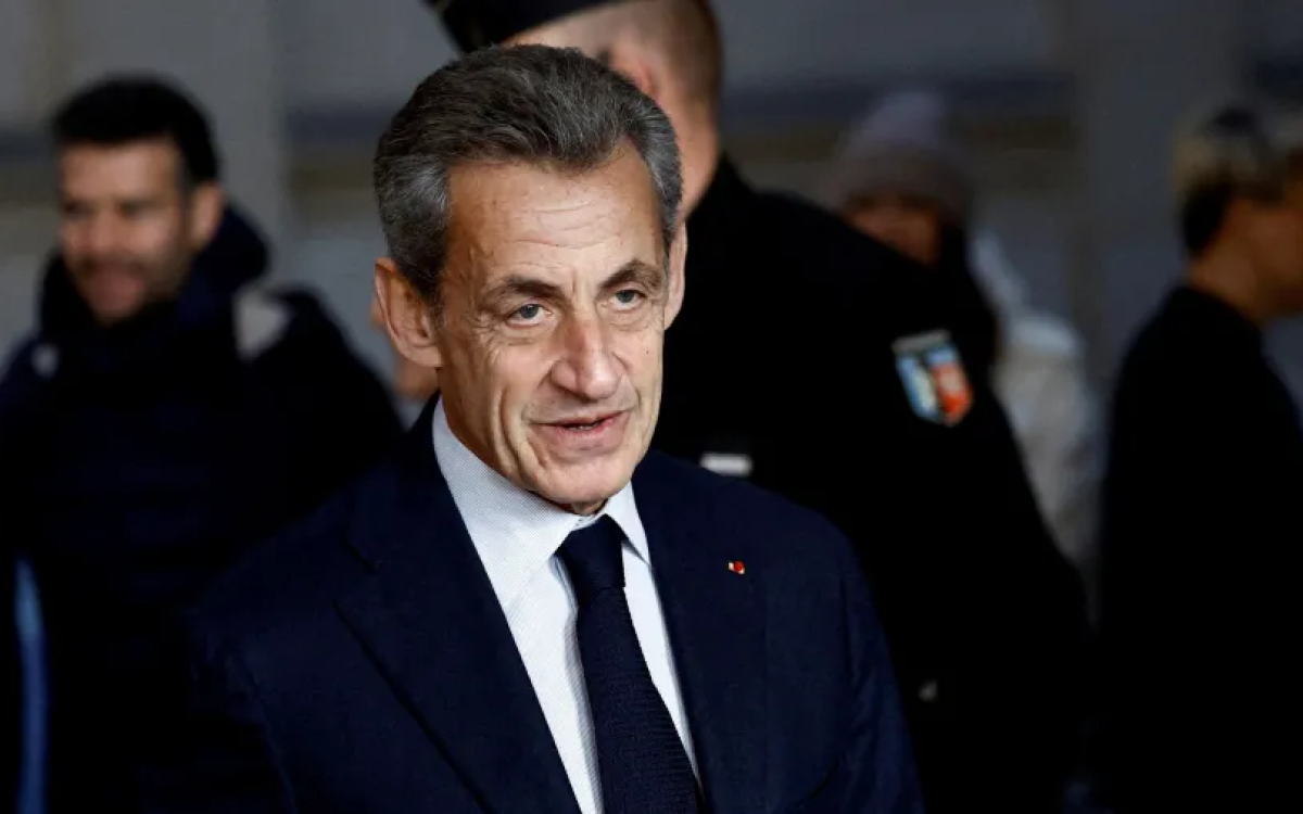 Nicolas Sarkozy é preso: o que prisão de ex-presidente francês tem a ver com ditador líbio Muammar Khadafi?