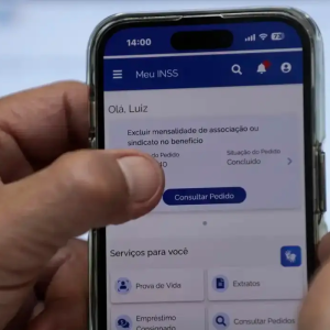 INSS notifica aposentados com descontos a partir desta terça; veja como será alerta