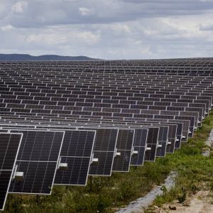 Reforma do setor elétrico pode reacender disputa sobre subsídios à geração distribuída